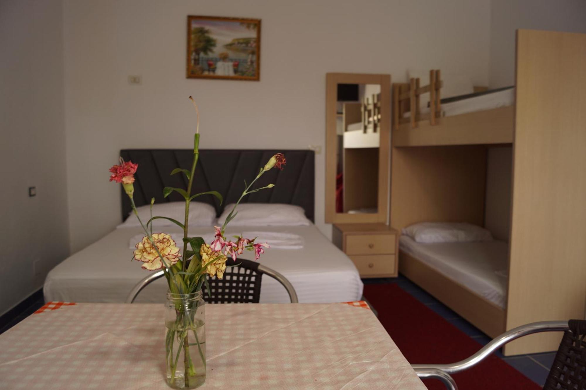 Vlorë Villa Duka מראה חיצוני תמונה